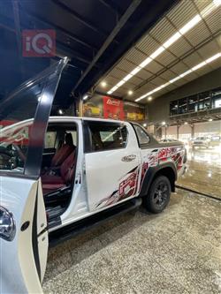 تويوتا هايلوكس